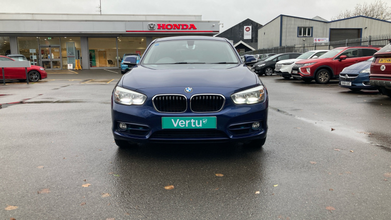 BMW 1 Series 118d Sport 5dr [Nav/Servotronic] Step Auto Diesel Hatchback